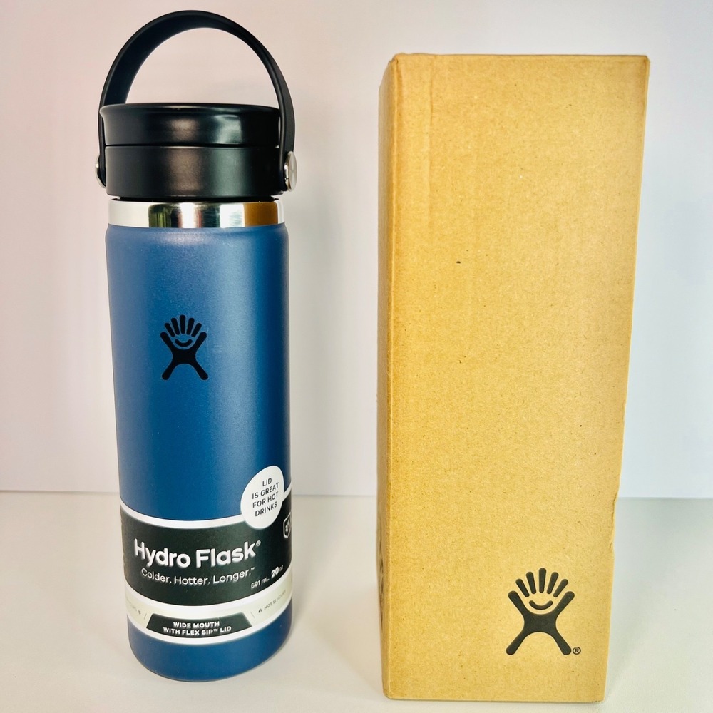 Hydro Flask Wide Mouth with Flex Sip Lid Insulated Water Bottle In Cascade 20 Oz